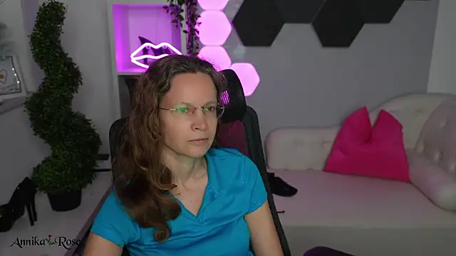 AnnikaRose লাইভ XXX চ্যাট