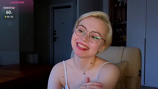 Chatroom XXX en direct de YummyPotato