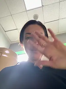 eveangelll Adlı Modelin Canlı XXX Sohbeti