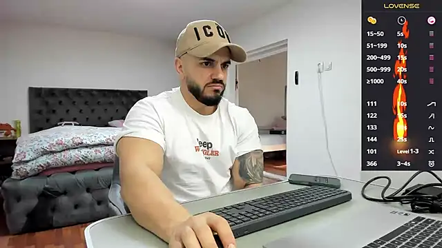 supermanboy94's Live XXX Chat