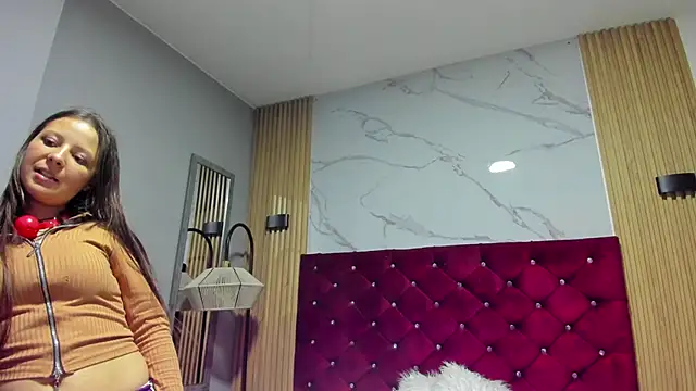 Danna-Rouse লাইভ XXX চ্যাট