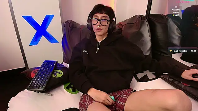 Živý XXX chat Cody_Bloom