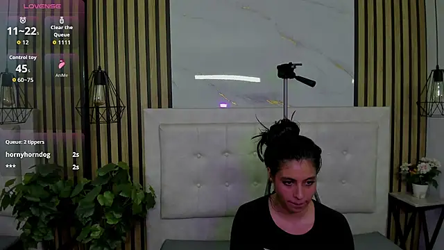 Silver_Breeze élő XXX-chatje