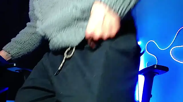 sebastian_horny 现场XXX聊天