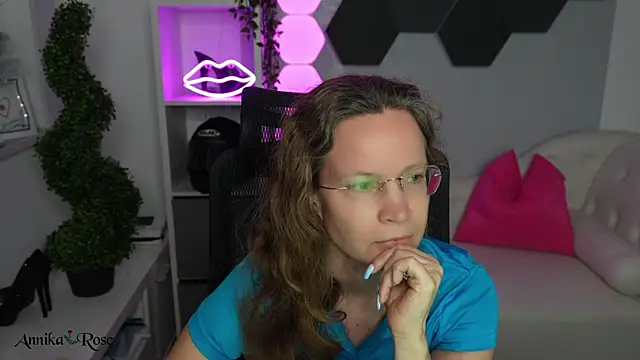 دردشة AnnikaRose الجنسية المباشرة