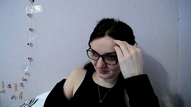 Shiny_gine Chat XXX live