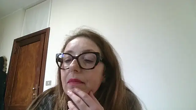 Miasexmilf Chat XXX live