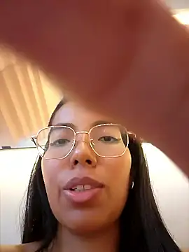 SheenaBrooke webkamerás műsora