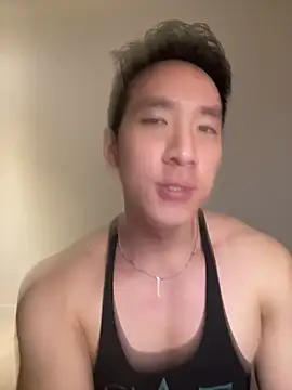 AirboyTy: διαδικτυακό σόου στην κάμερα