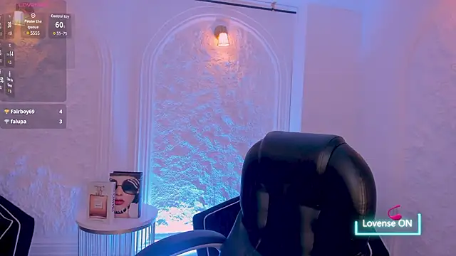 دردشة MaddisonLowe الجنسية المباشرة