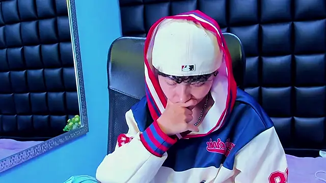 Czat XXX na żywo – Im_Mathias