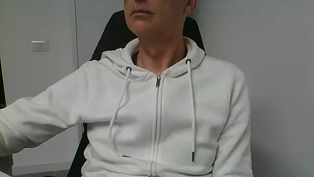 Chat +18 de Sensor2000 ao vivo