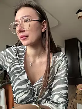 _Aleida_: онлайн-секс-чат