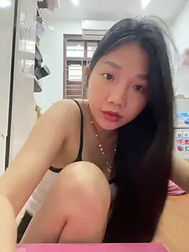 Miumieu Show in webcam