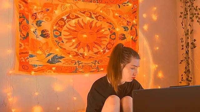 AliceCUNTach's Live XXX Chat