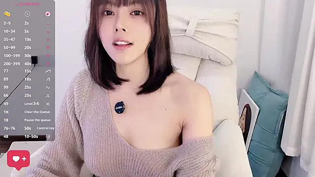 peachy_kiss Adlı Modelin Canlı XXX Sohbeti