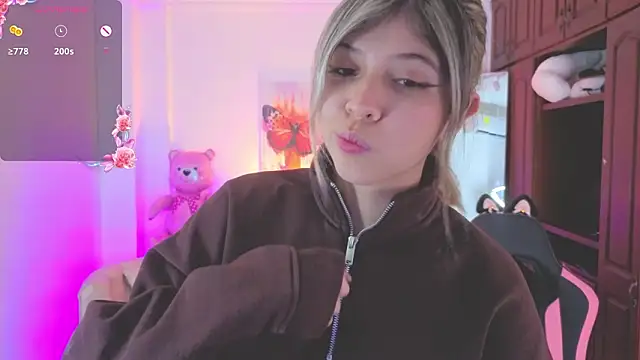 NATAASHA___ Chat XXX in diretta