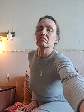 دردشة Evelina_cute الجنسية المباشرة