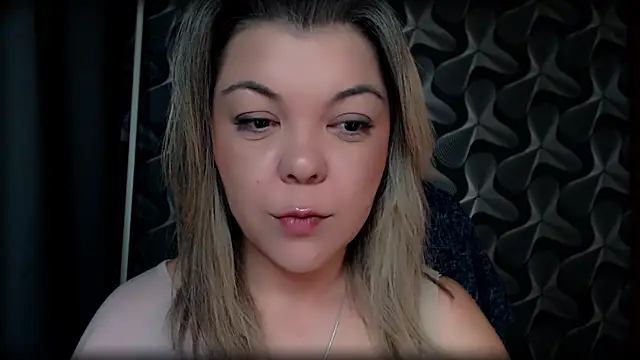 TheDomme: απευθείας συνομιλία ΧΧΧ