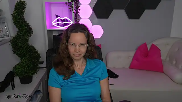 AnnikaRose Live XXX Chat