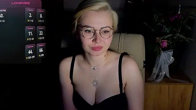 Chatroom XXX en direct de YummyPotato