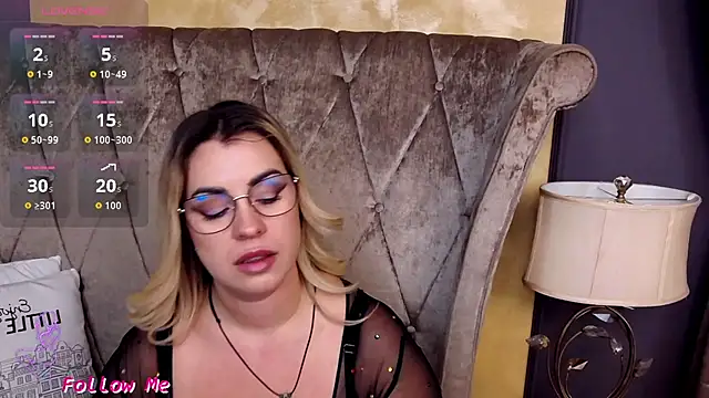 Chatroom XXX en direct de BustyGizelle