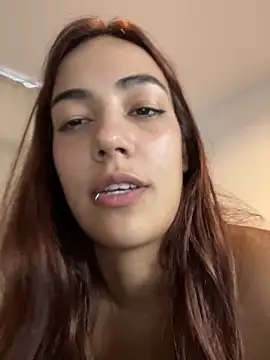 Czat XXX na żywo – littlethyy