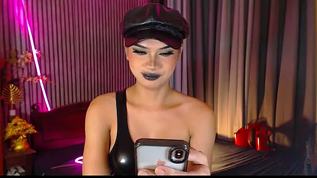 Unforgettablejulia: απευθείας συνομιλία ΧΧΧ