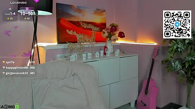 Chat XXX ao vivo de CherryLexi_