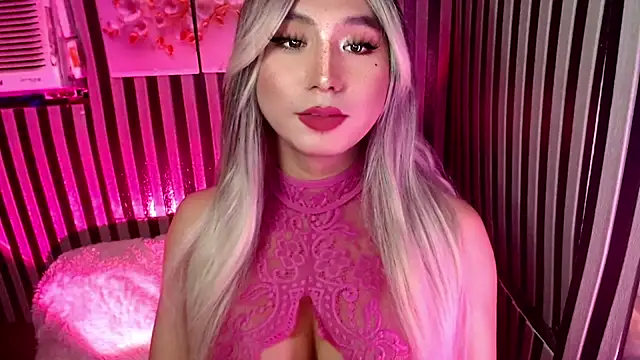 HoresCOCKLUCY Adlı Modelin Canlı XXX Sohbeti