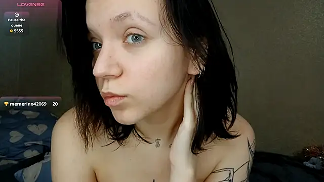 Chat XXX en directo de NoMoreCIothes