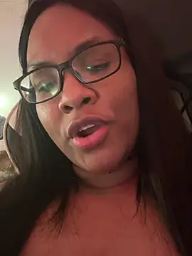 Chat +18 de Chaniita ao vivo