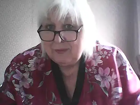 Alexia64231's Webcam Show