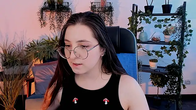 VirtuallVoyantn Live XXX chat