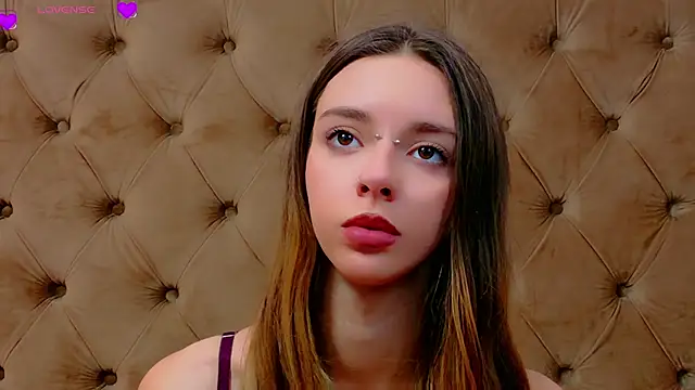 Chatroom XXX en direct de CoraVex