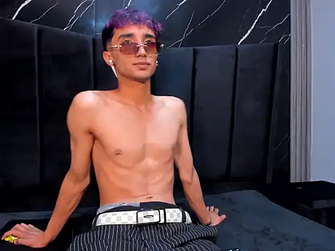 โชว์เว็บแคมของ KrisX_hl