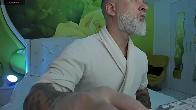 BlowMyXXL 网络视讯表演