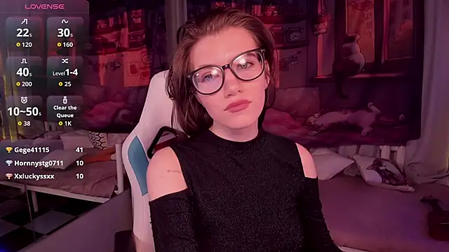 دردشة CathyAdams الجنسية المباشرة