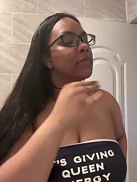 ChaniitaのライブXXXチャット