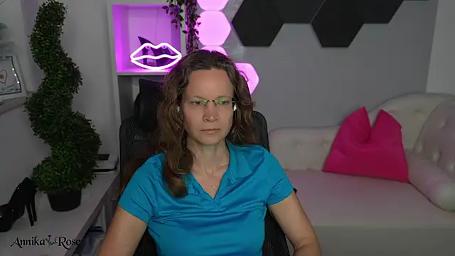 Živý XXX chat AnnikaRose