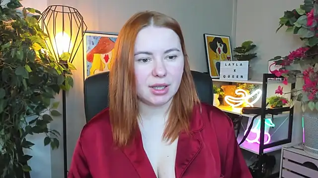 LAYLAxSTAR Live XXX-chat