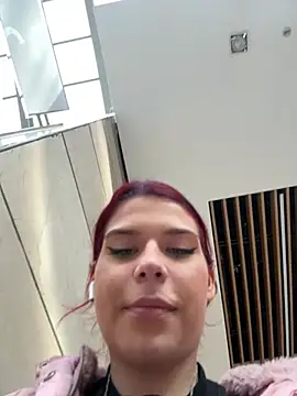 RiriRoseey Webcam show