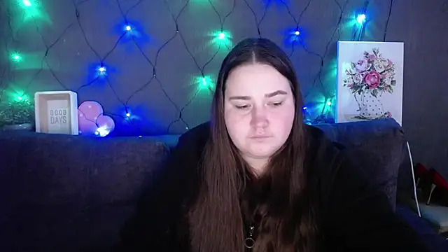 XX_Daniella_XX Adlı Modelin Canlı XXX Sohbeti