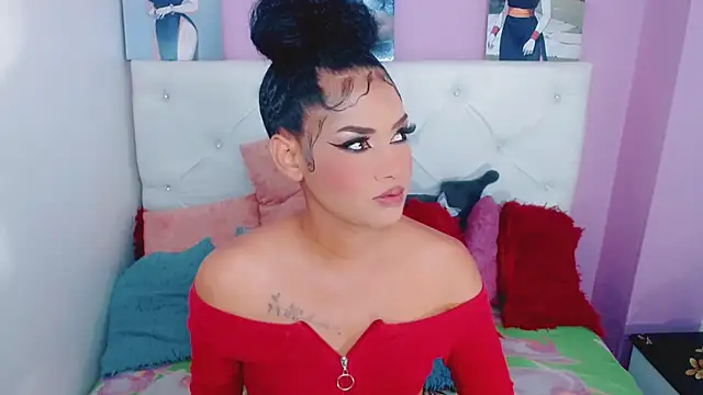 Amanda_bigx: διαδικτυακό σόου στην κάμερα