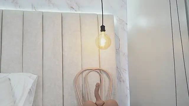 Annyy_Rosse – webcam-show