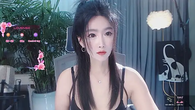 feifei-love élő XXX-chatje