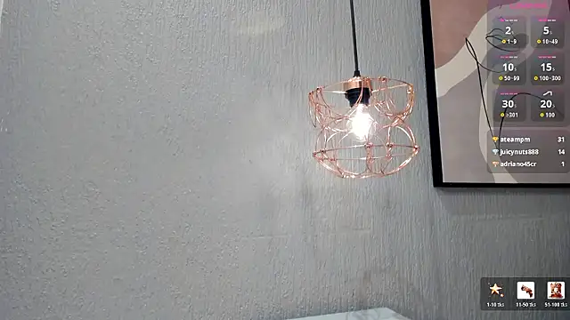 GiaBlaze_'s Live XXX Chat