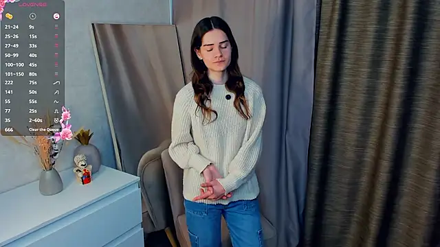 دردشة SuzyGarasha الجنسية المباشرة