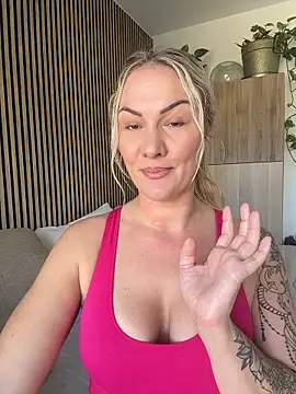 NastyMilf_ Webcamshow