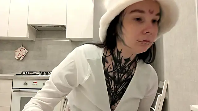 HighelikeGirl Chat XXX in diretta